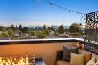Spacious Luxury View TH  Near  Downtown