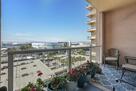 Huge patio-sized balcony w/ seating nooks