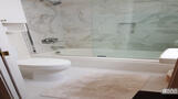 En-suite in Millbrae