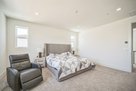 New 4BR Luxury Home with Amenities 