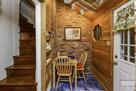 Kitchen nook