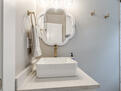 Newly Remodeled 3B 1.5B W/ King Bed