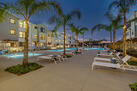Luxury Coastal Townhome Near The Beach 