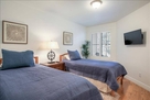 2nd Bedroom with very comfortable twin beds a