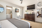 Spacious Luxury View TH  Near  Downtown