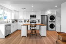 Modern & sophisticated kitchen w/ integrated 