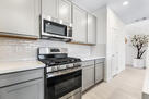 Fully Furnished Great Home in Henderson