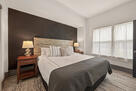 100 W Hamilton