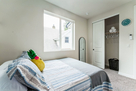 Floor-length Mirror, Spacious Closet with Lau