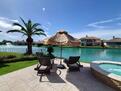 Villa Oak Lake Azure Luxe Lakeview Oasis