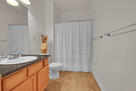 2nd bedroom full bath