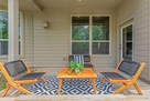 Great Family Home in a Cozy Community