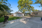 1119 Nichols LN 