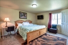 Large Tri-Level Home - Gaylord Rockies