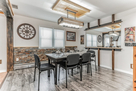 Albany Executive Level Furnished Housing