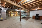 2200 sq ft
