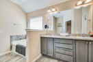 Spacious 3BA 2BA Near Park in Quiet area
