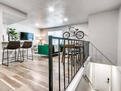 Paseo Apartment With King Bed & Bikes