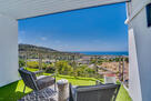 Hillside Mini-Mansion, Ocean Views 