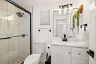 Luxury 6BR Home in Downtown Lynnwood