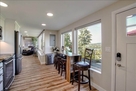 Executive Modern River/City/Mount views