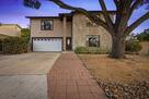 Luxury 4BR w/ Pool, Spa & Yard 