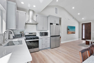 Modern Furnished Housing Near Disneyland