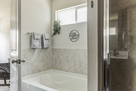 Pet Family Friendly Large Modern 5 Bed