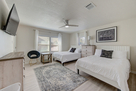 Luxury & Executive Home Near Med. Center