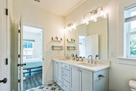 Ensuite bathroom for Main Bedroom