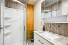Modern Bathroom with enclosed shower