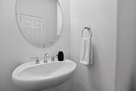  Desert Luxe Escape  4BR Near Strip 
