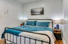 king size bed