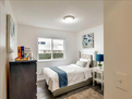 Bedroom3
-twinsize with additional slide out
