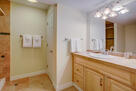 Beautiful 3bedroom townhouse in Rosedale