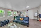 Dedicated home office / 4th bedroom with day 