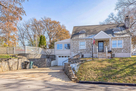 Fully Furnished Home Rental in Kirkwood