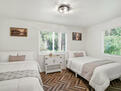 Furnished Luxury 5BR Retreat w Hot Tub
