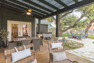 Outdoor lounge
