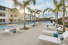 Luxury Coastal Townhome Near The Beach 