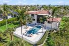 Seashell Paradise 5BR with Pool and Spa