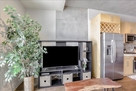 Beautifully Appointed 1 Bdm Condo 9th fl