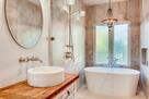Master bathroom 2