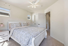 Modern Spacious 3 BD 25 BA King Office