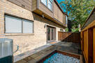 Stylish 2-BR Condo in Hudson Oaks 