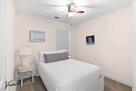 Quiet Park Circle 3BR 25BA near Hospital