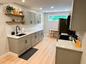 Modern King Size Apt, Central Location