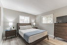 BR2 - Queen bed with 1/2 bath.