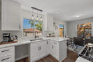 1119 Nichols LN 