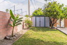 Beautifully Furnished Big Back Yard 